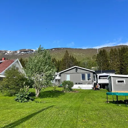Hébergement de vacances Cozy House Near The And Mountains Tromsø